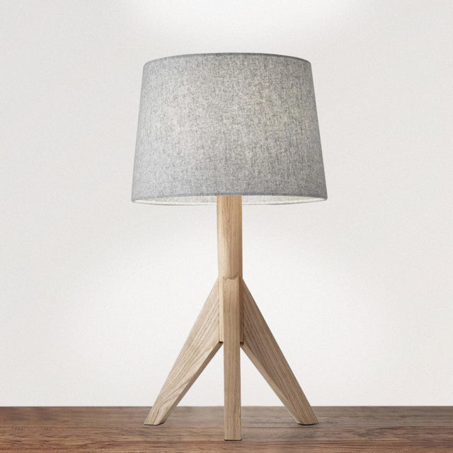 ZOOEY Tripod Table Lamp in Solid Ash Wood - WOODEN SOUL